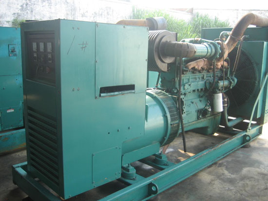 平果租赁发电机- 发电机碳刷磨损的原因是什么