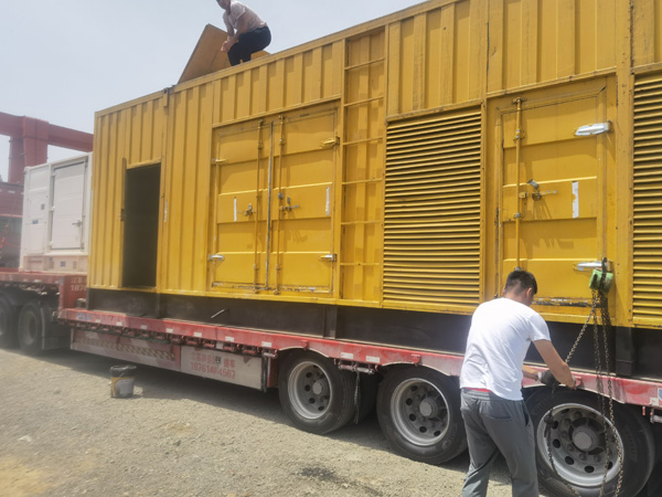 平果发电机出租100KW发电机需要什么规格的电缆线？