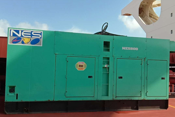 平果如何检测发电机组中性点接地是否良好？