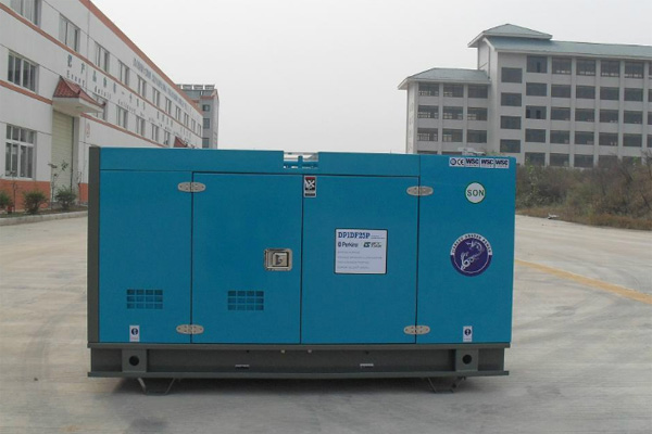 平果发电机租赁发电机组的换季保养注意事项