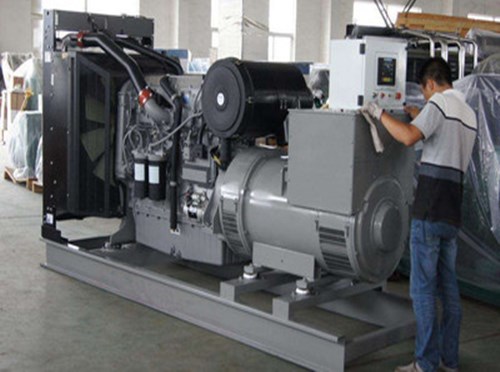 平果柴油发电机组和储能设备配合使用的案例