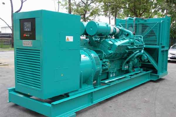 平果柴油发电机组电压不稳定怎样维修？