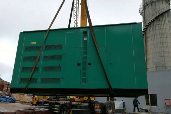 平果柴油发电机组的保养周期？