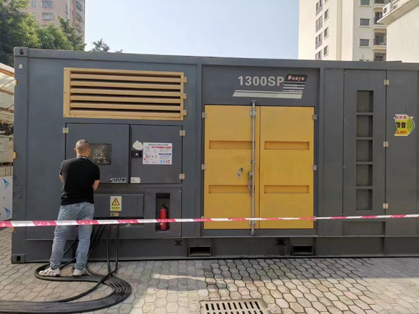 平果500KW发电机组冬季应该配多大的启动电瓶？