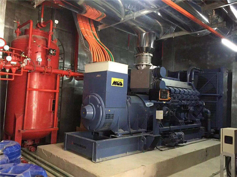 平果寒冷地区冬季使用柴油发电机组前如何预热机油？