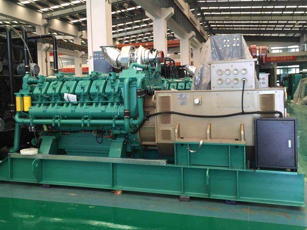 平果除了测量电瓶电压，还有哪些方法可以判断柴油发电机的充电系统是否正常？