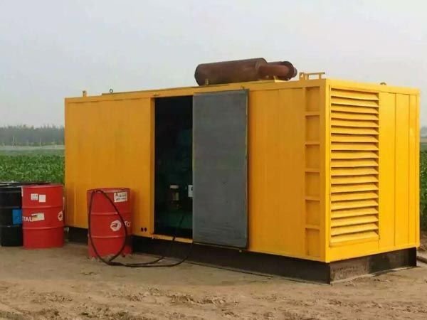 平果如何判断柴油发电机的充电系统是否正常？